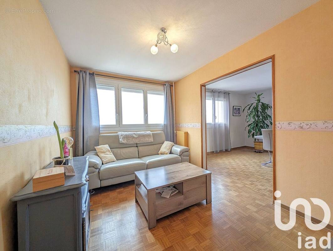 Photo 1 - Appartement à MARSEILLE-10E