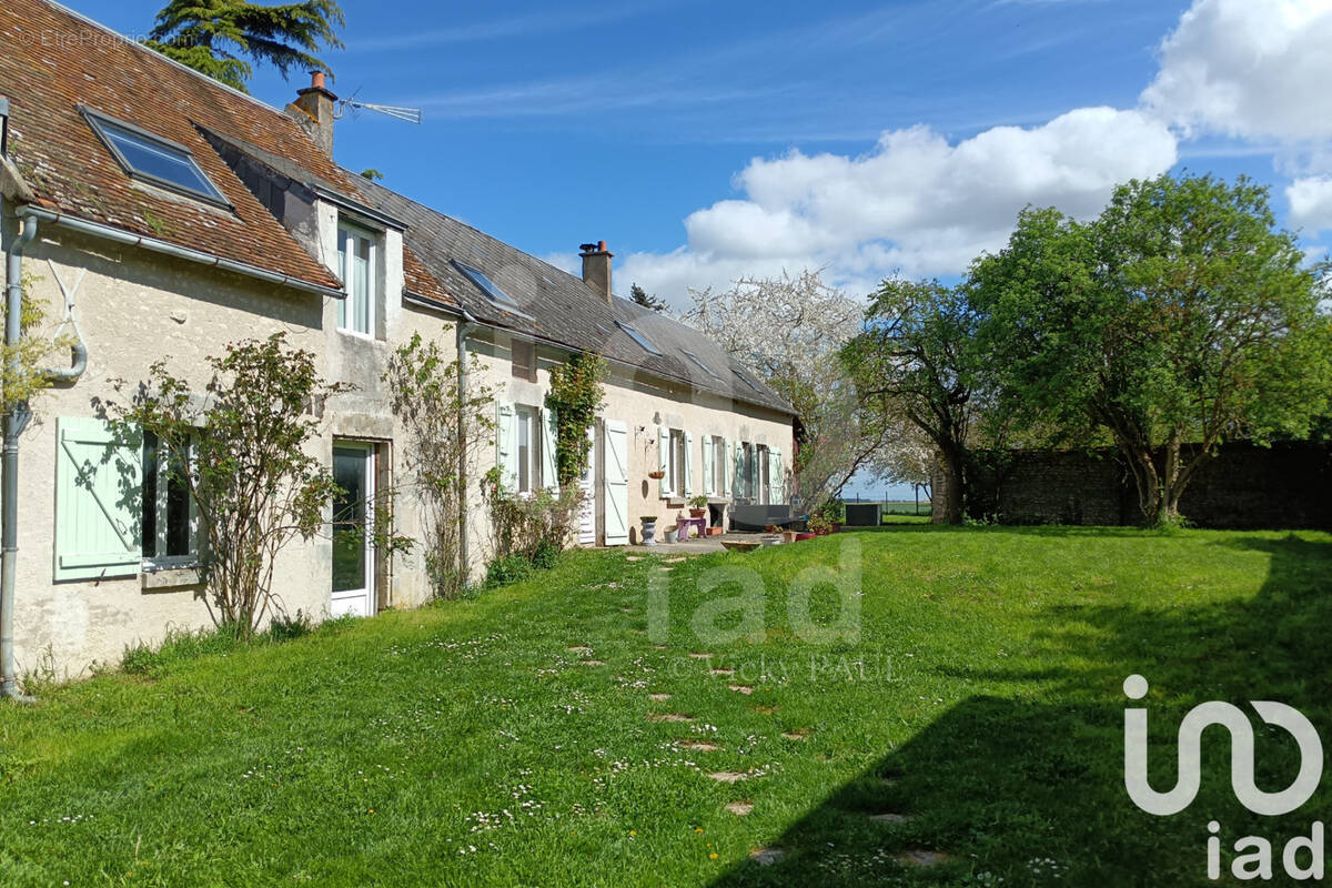 Photo 1 - Maison à BAZOCHES-LES-GALLERANDES