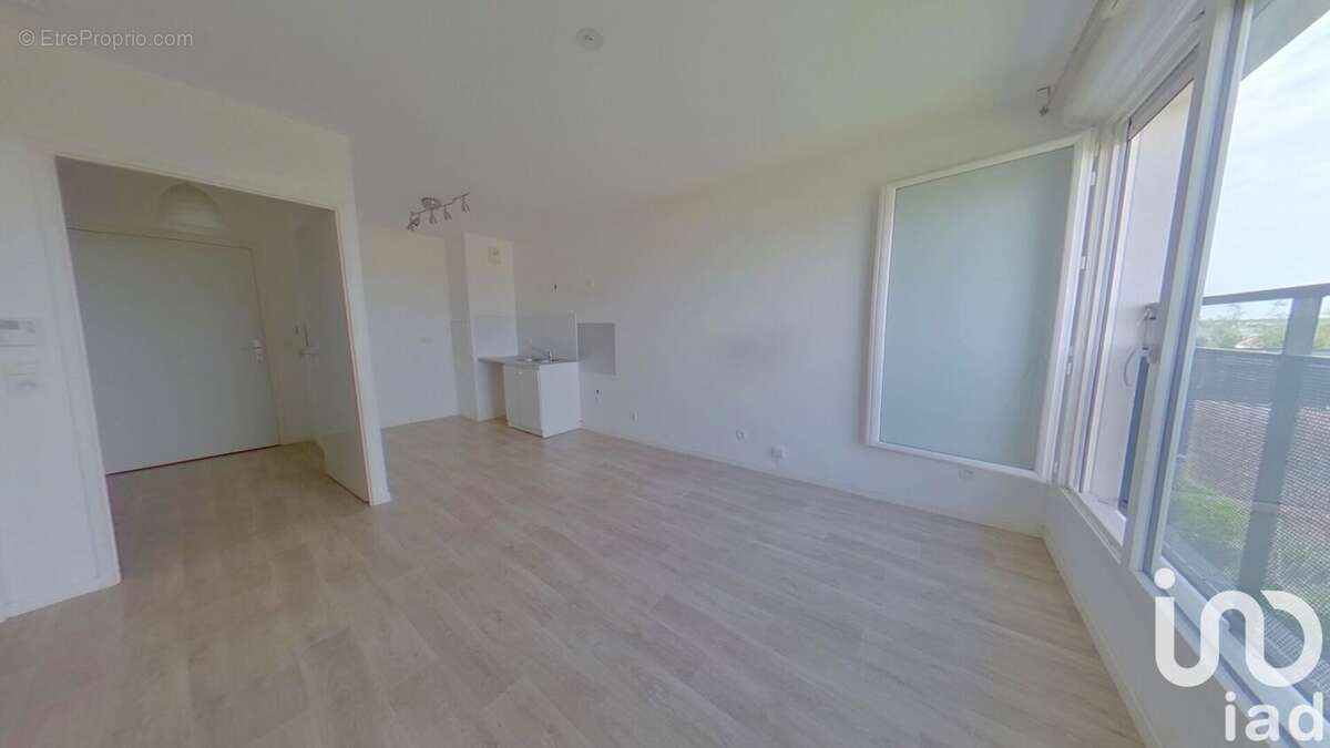 Photo 4 - Appartement à LIEUSAINT