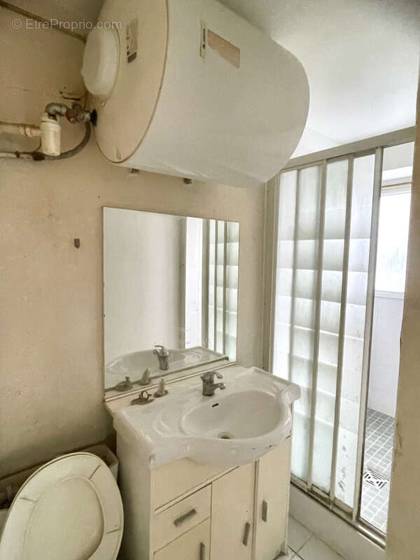 Appartement à PARIS-10E