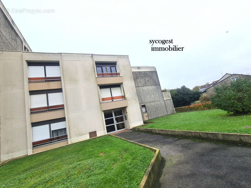 Appartement à LE RAINCY