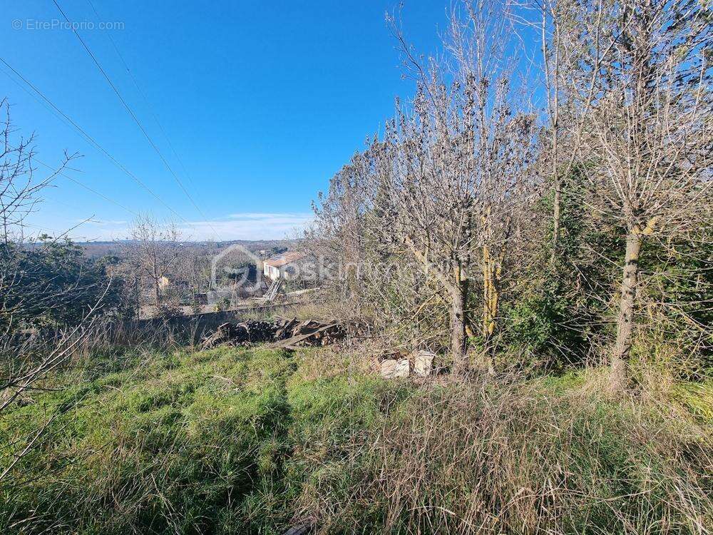 Terrain à BEZIERS