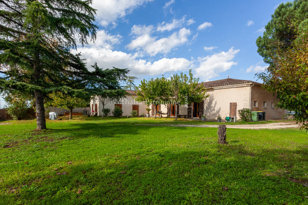 Maison à CAMBLANES-ET-MEYNAC