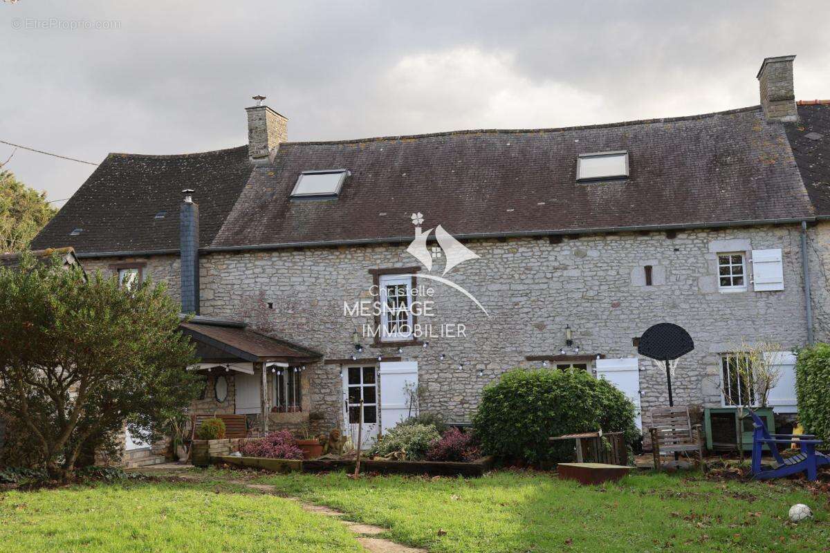 Maison à DINAN