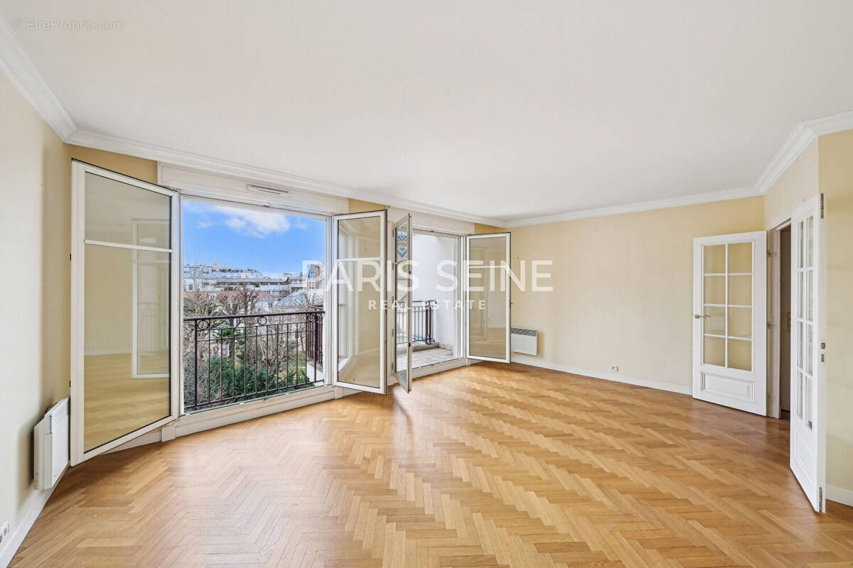 Appartement à PARIS-6E