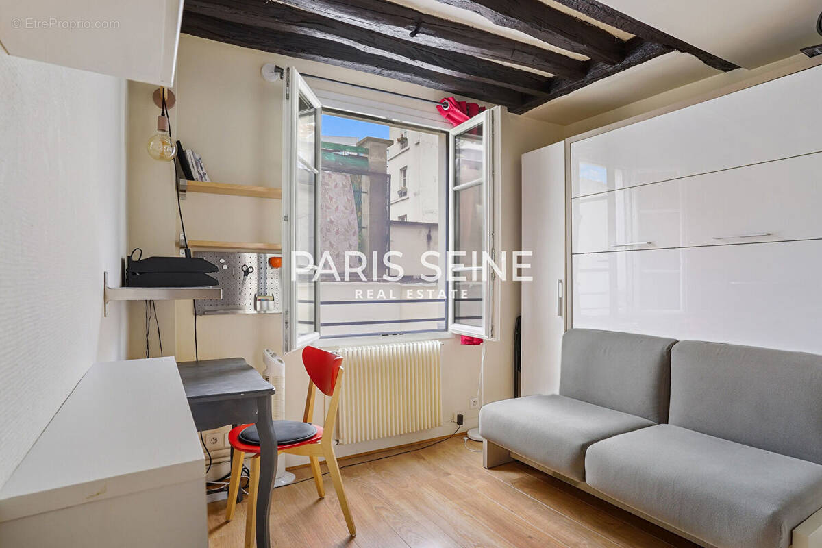 Appartement à PARIS-6E