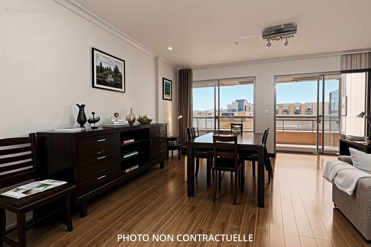 Appartement à MARSEILLE-5E