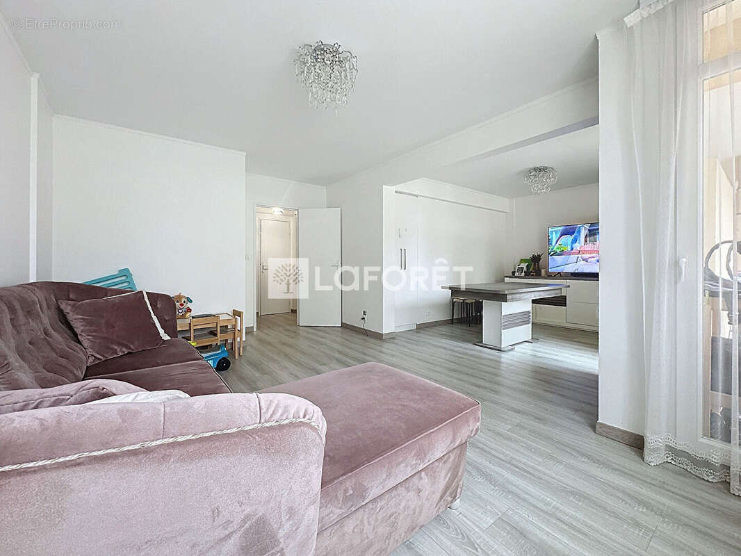 Appartement à CHAMPIGNY-SUR-MARNE