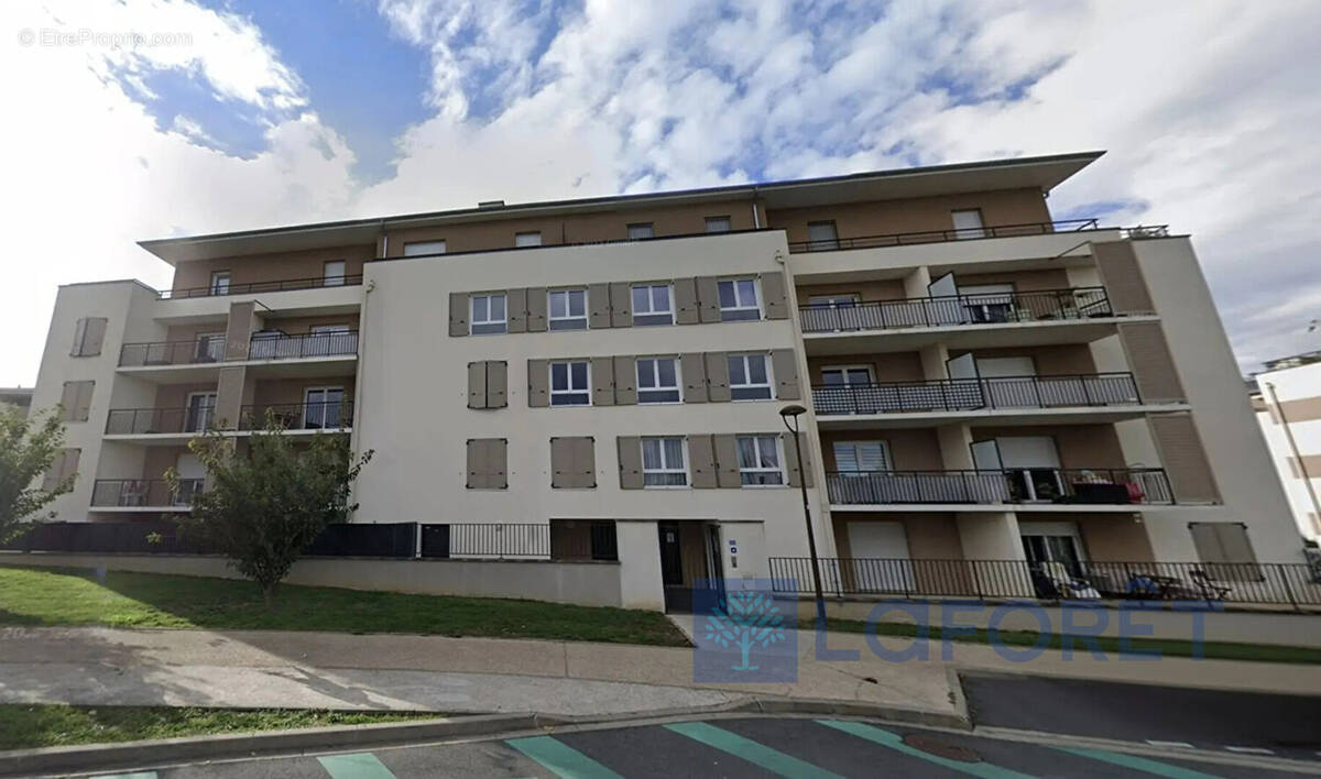 Appartement à ARPAJON