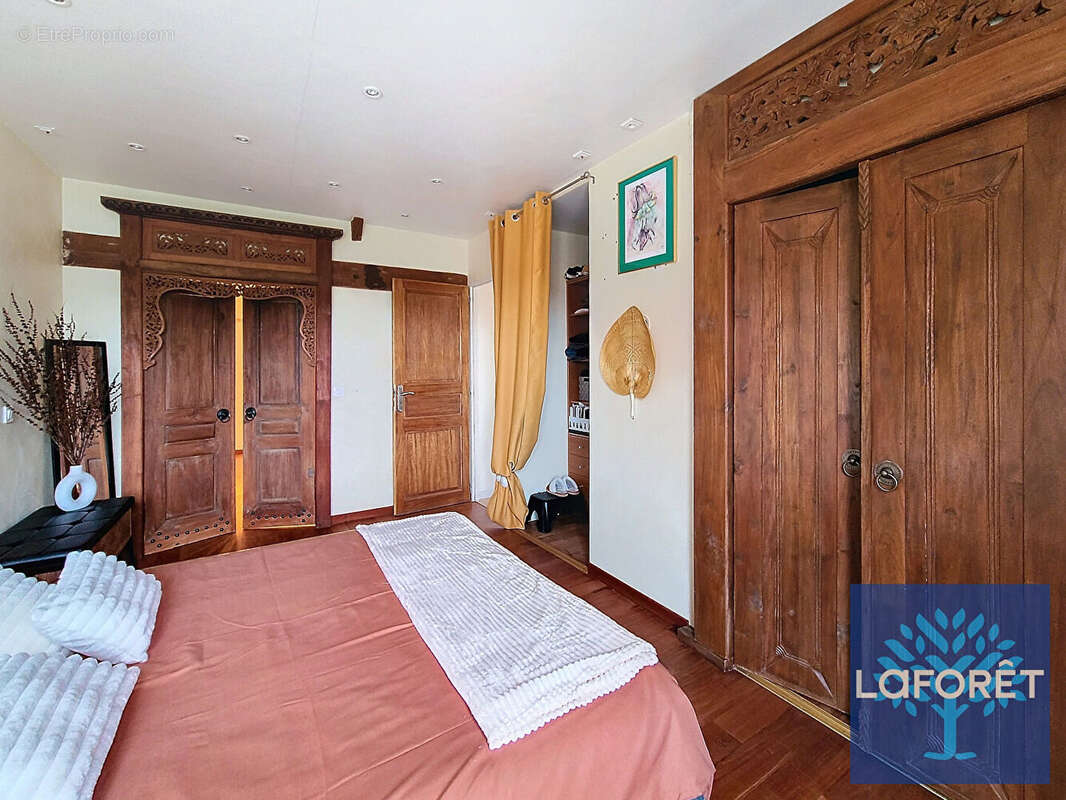 Appartement à BREUILLET