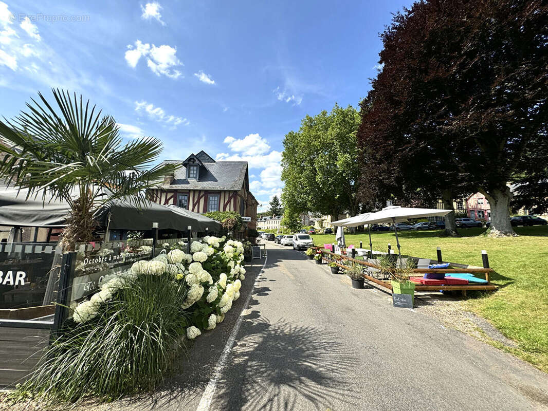 Maison à LE BEC-HELLOUIN