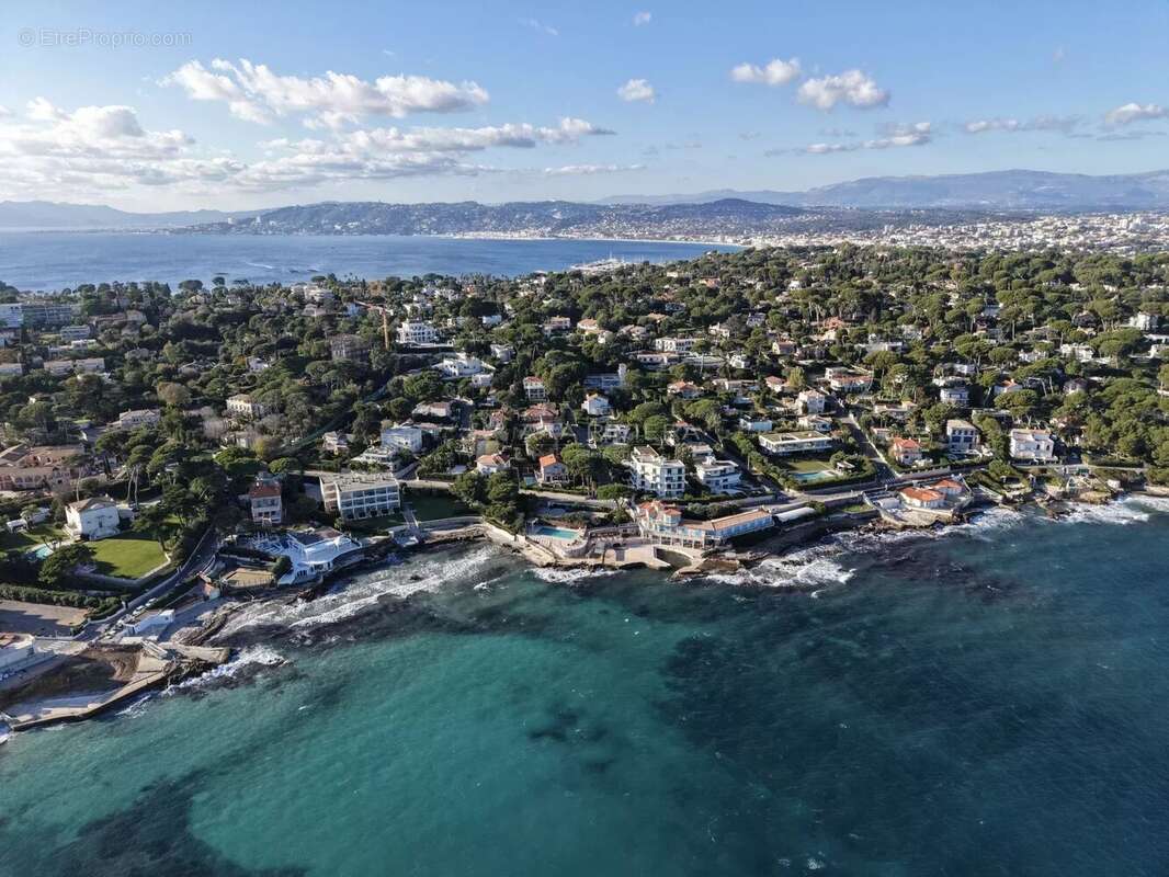 Maison à ANTIBES