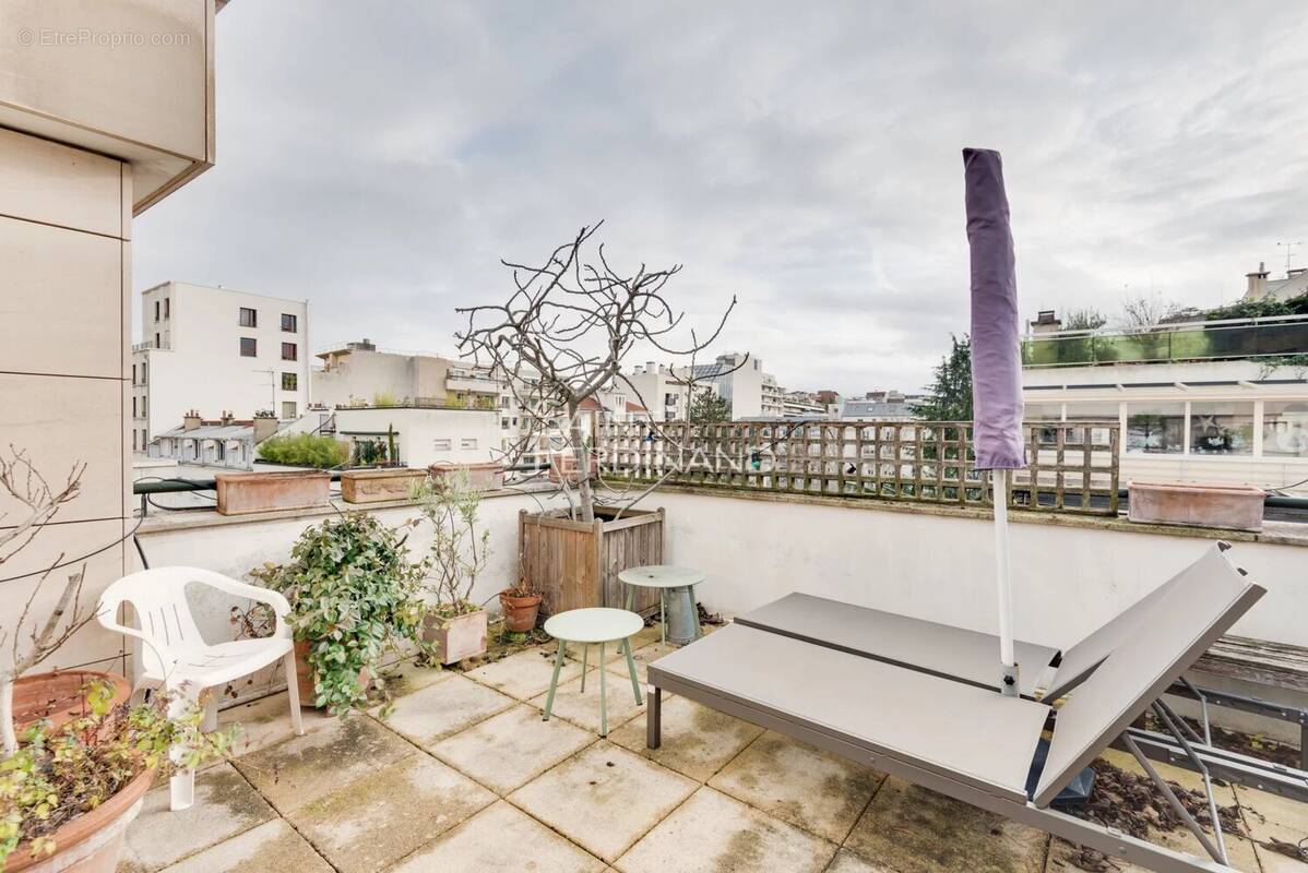 Appartement à BOULOGNE-BILLANCOURT