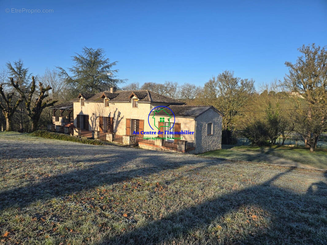 Maison à LAROQUE-TIMBAUT