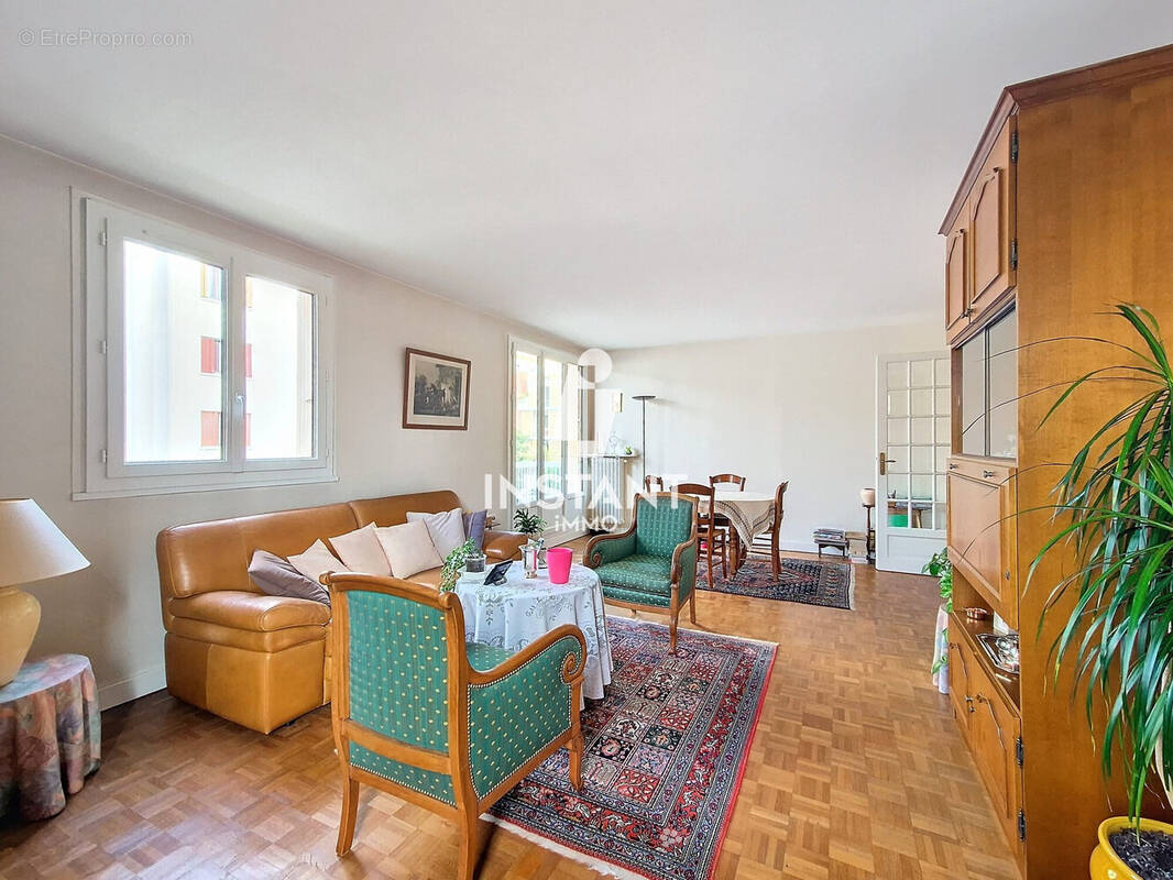 Appartement à MAISONS-ALFORT