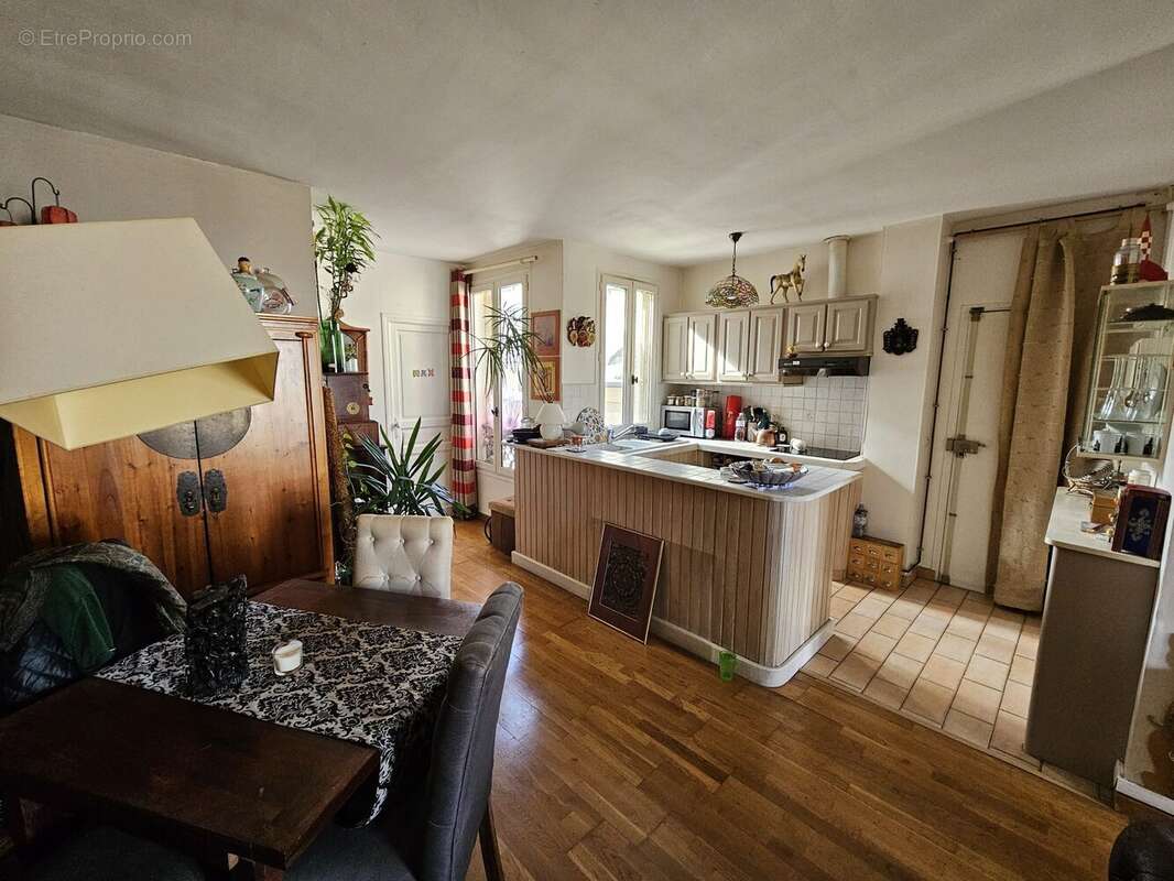 Appartement à PUTEAUX