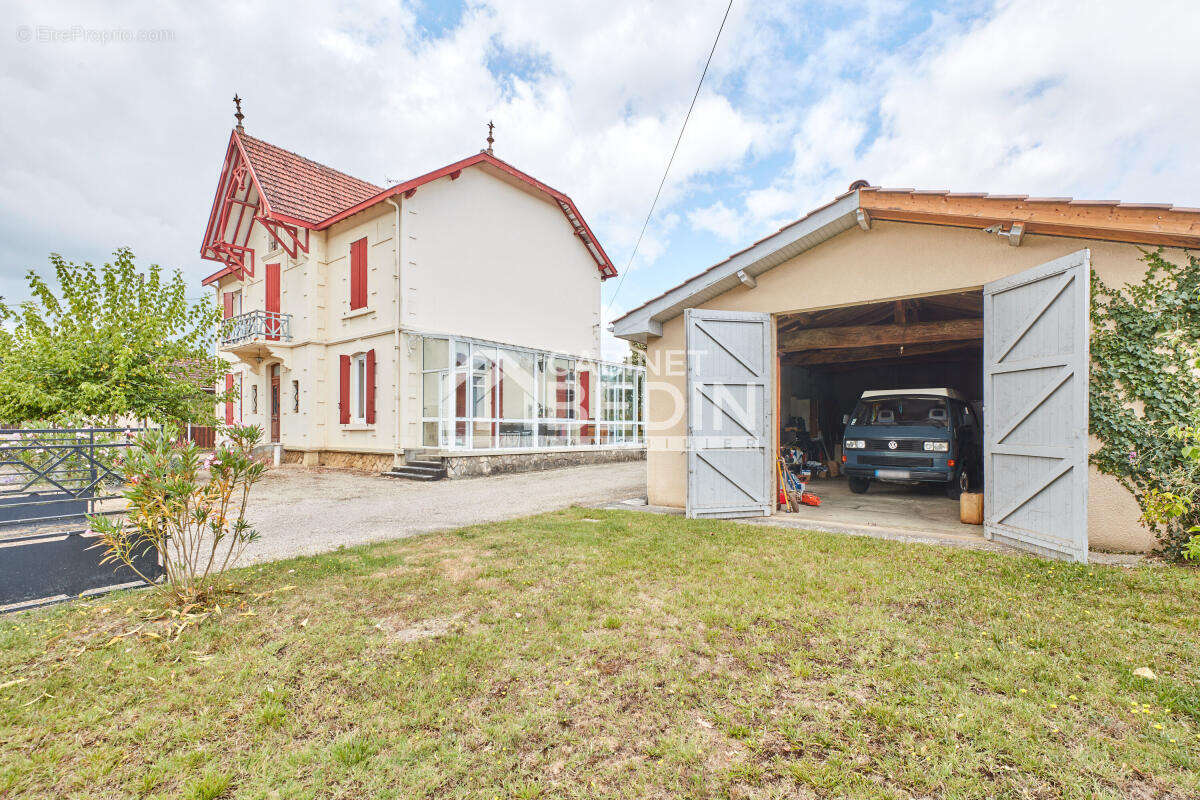 Maison à LANGON