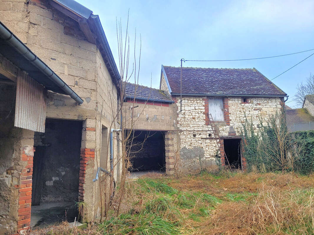 Maison à CHAMVRES