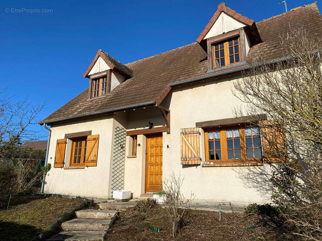 Maison à PACY-SUR-EURE