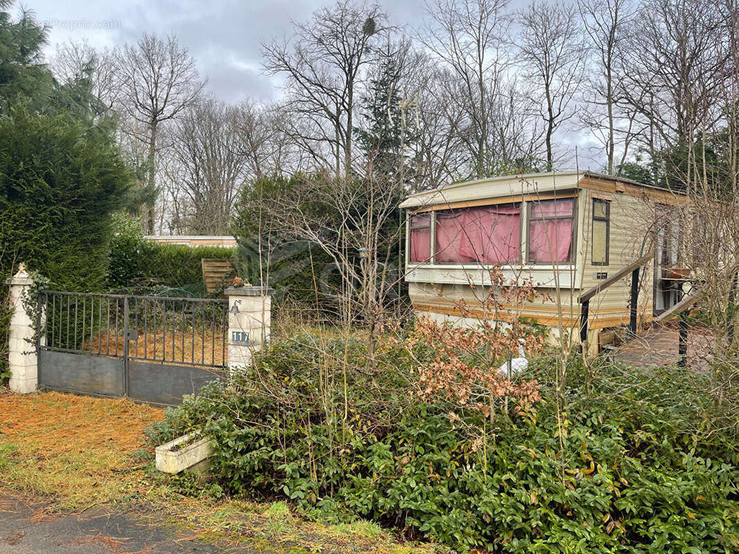 Maison à EGRISELLES-LE-BOCAGE