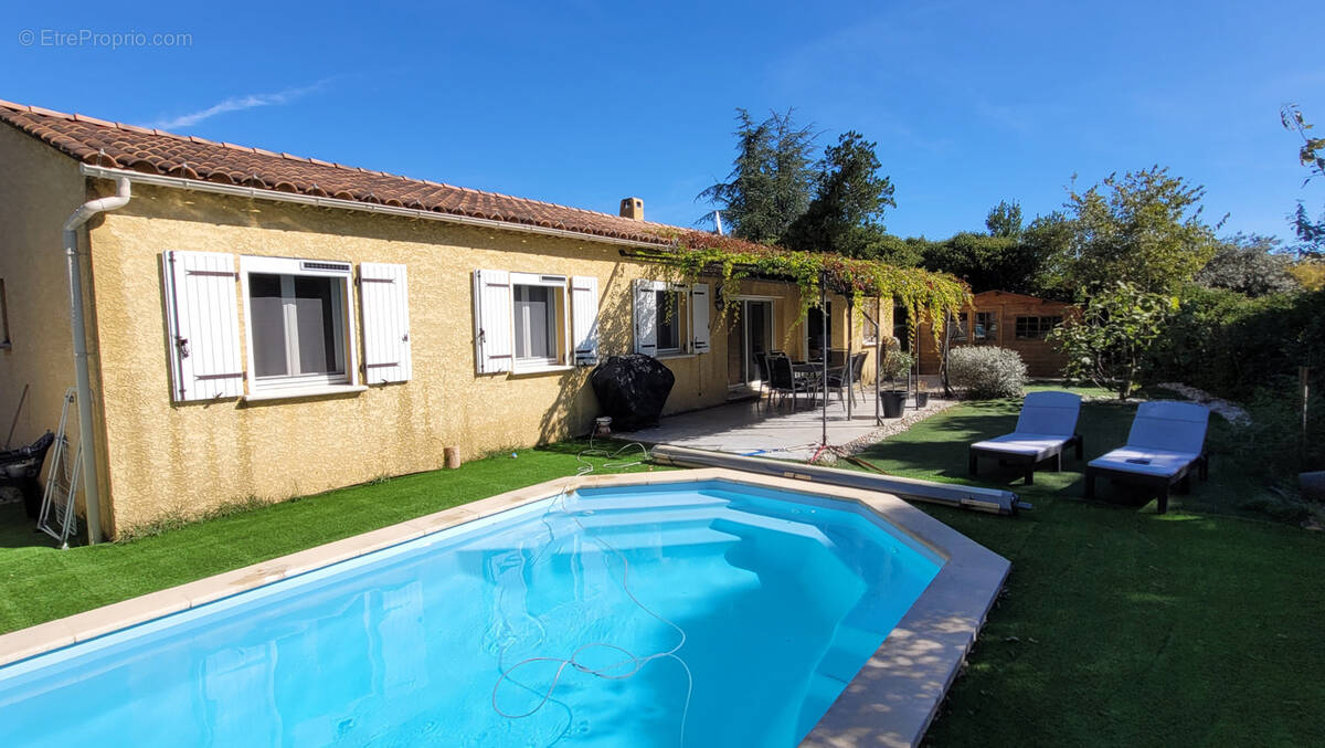 Maison à UZES