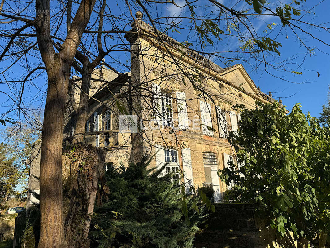 Maison à SAINT-EMILION