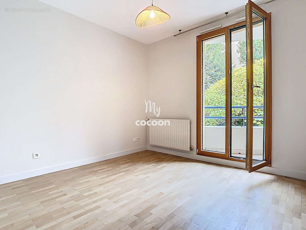 Appartement à LYON-1E