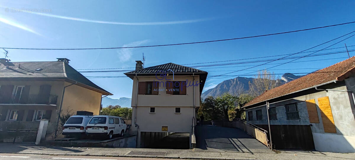 Appartement à ALBERTVILLE