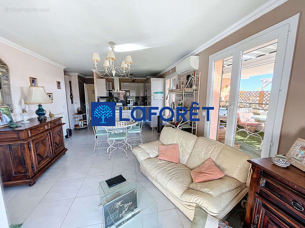 Appartement à CAGNES-SUR-MER