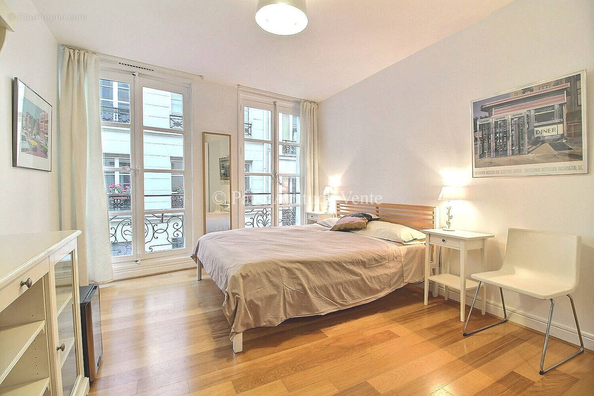 Appartement à PARIS-4E