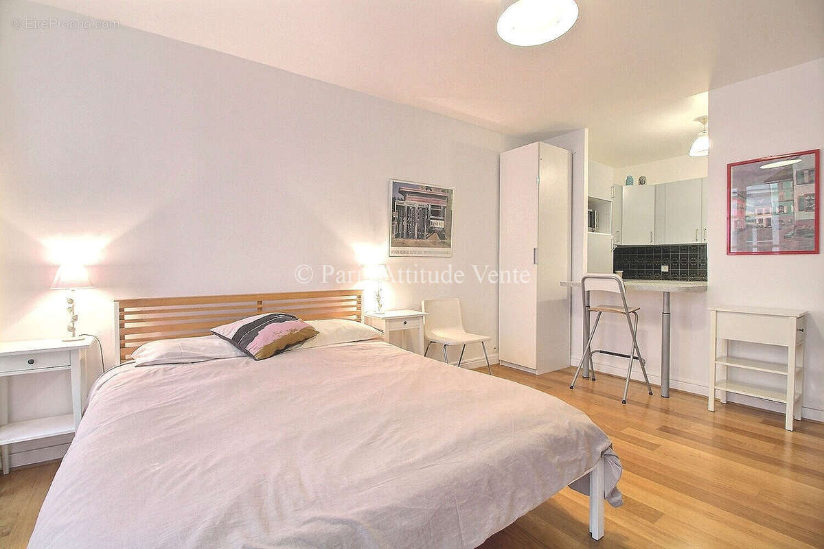 Appartement à PARIS-4E