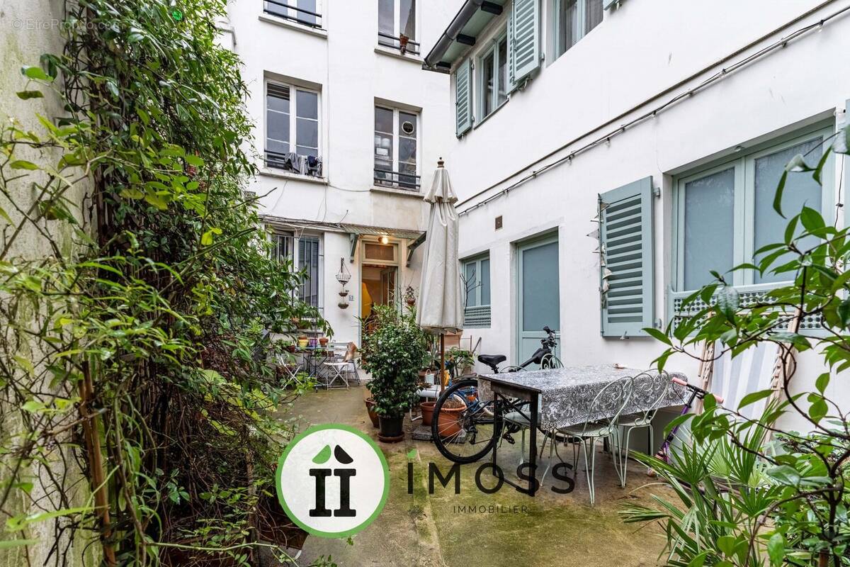 Appartement à PARIS-18E