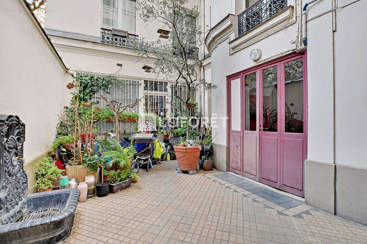 Appartement à PARIS-11E