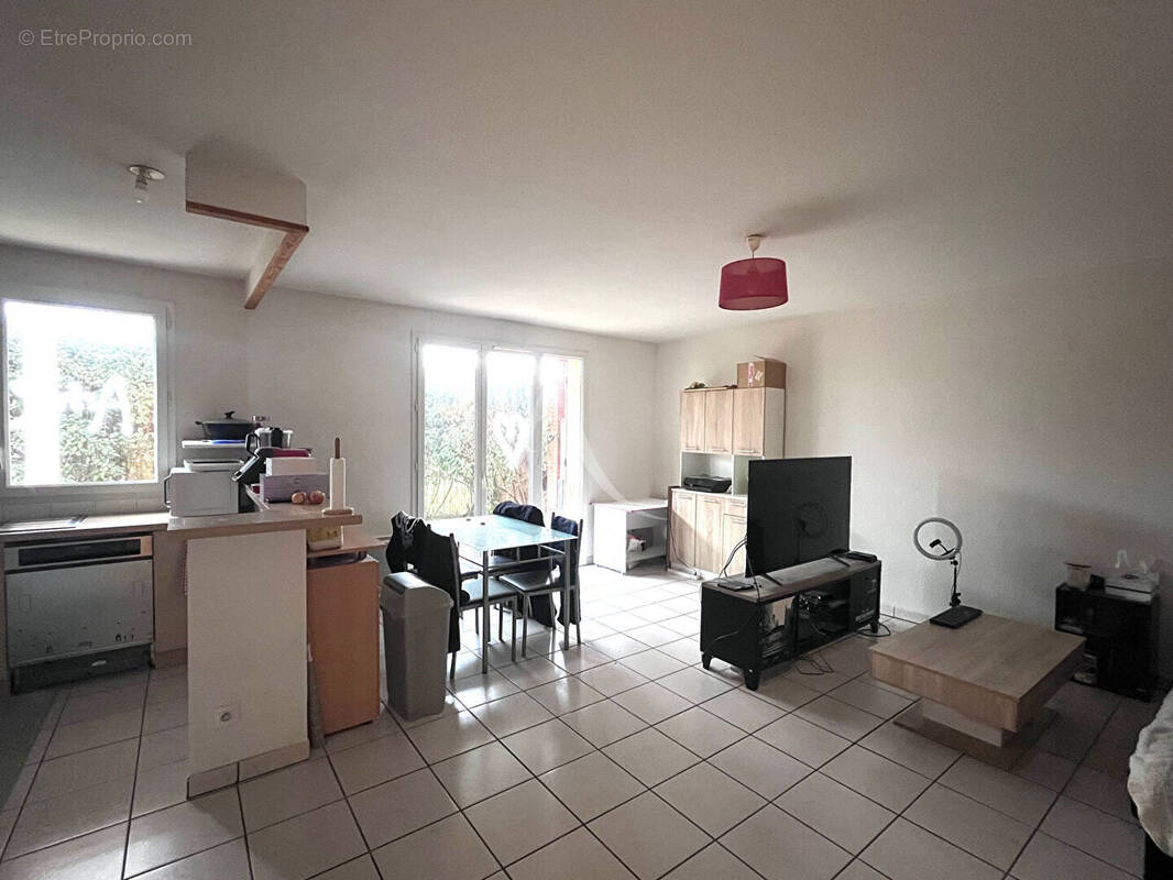 Appartement à AUSSONNE