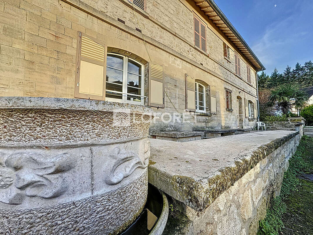 Appartement à GOUVIEUX