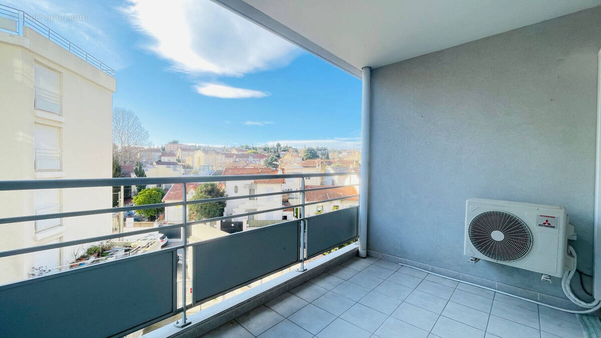 Appartement à MARSEILLE-13E