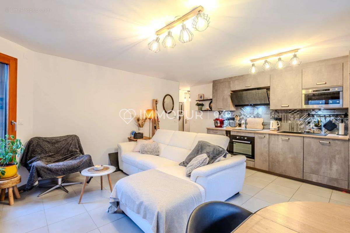 Appartement à EVIAN-LES-BAINS