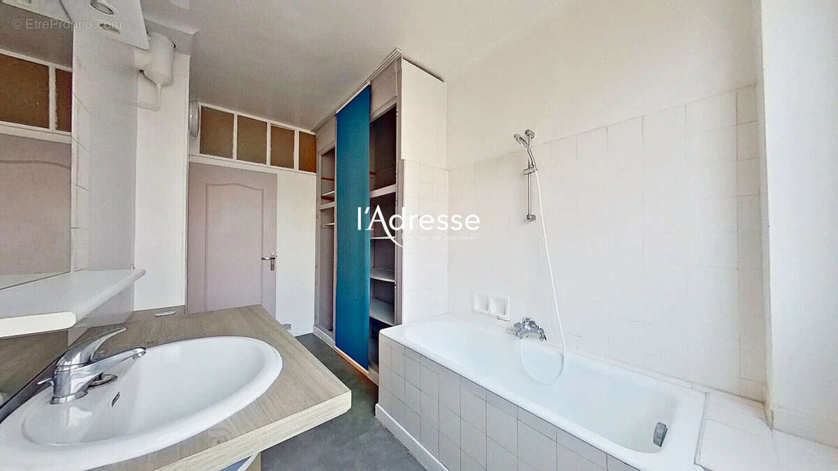 Appartement à ISSY-LES-MOULINEAUX