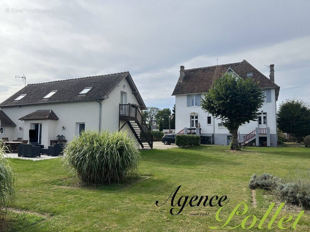 Maison à AUBIGNY-SUR-NERE