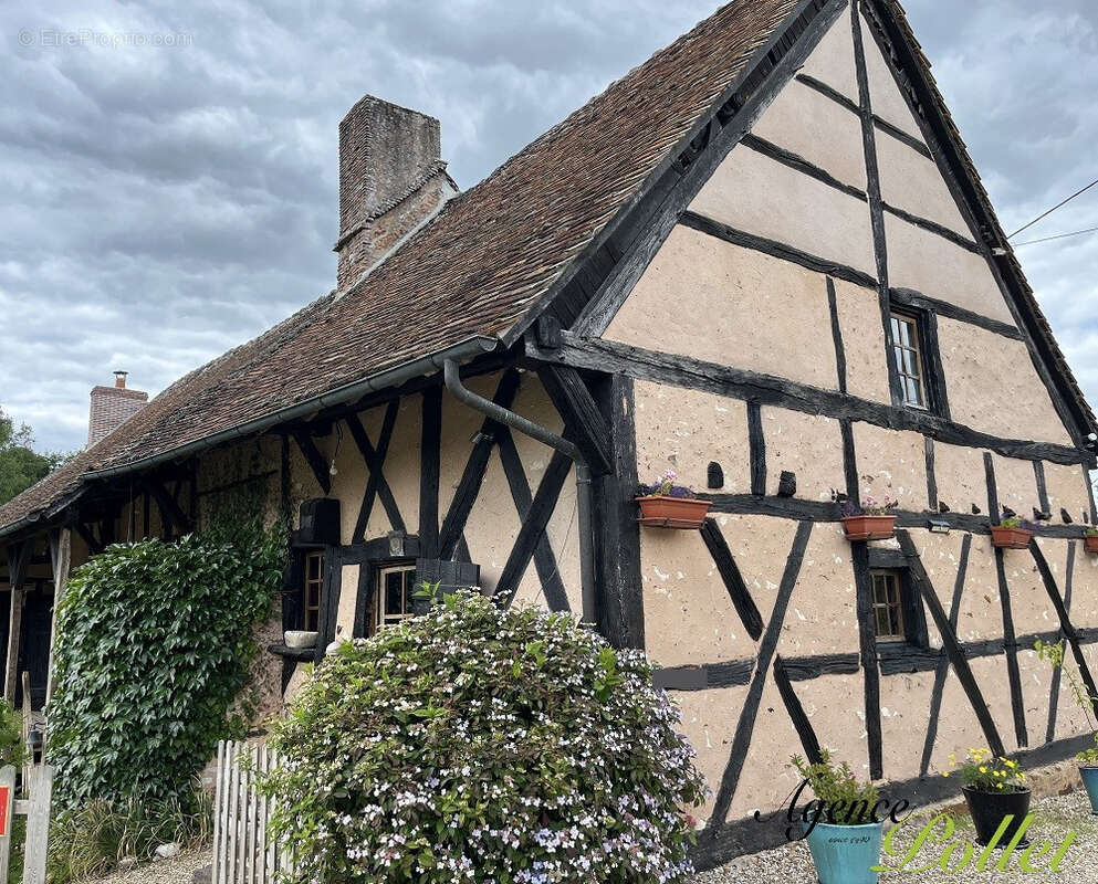 Maison à VAILLY-SUR-SAULDRE