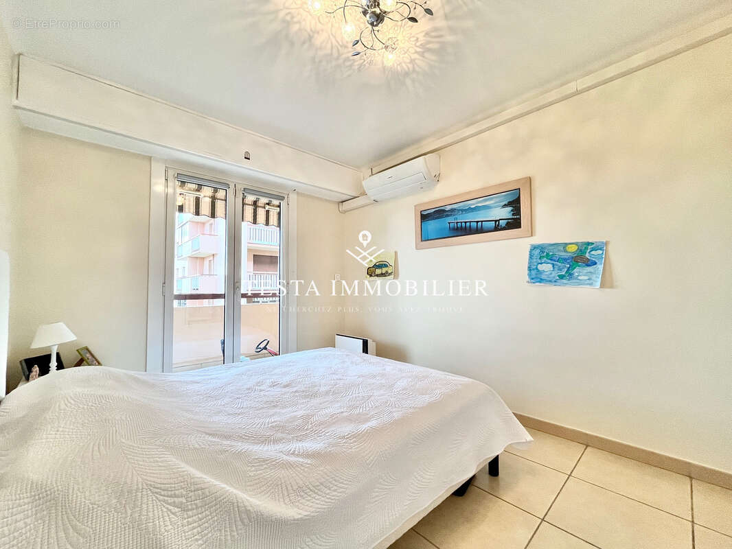 Appartement à ROQUEBRUNE-CAP-MARTIN