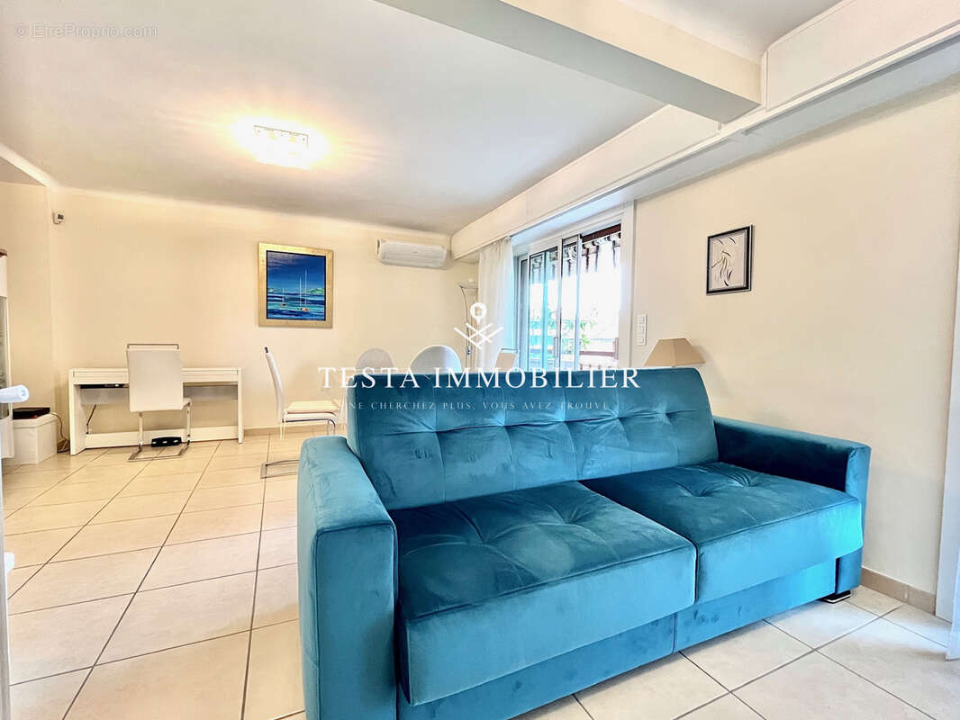 Appartement à ROQUEBRUNE-CAP-MARTIN