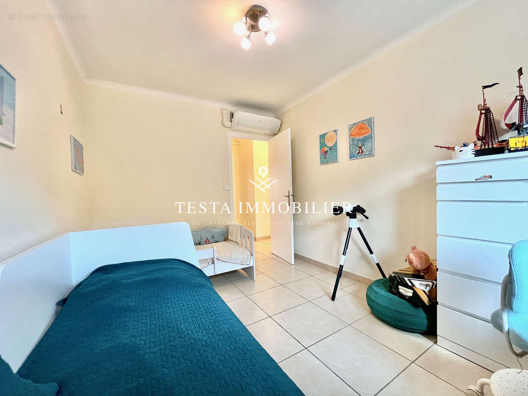 Appartement à ROQUEBRUNE-CAP-MARTIN