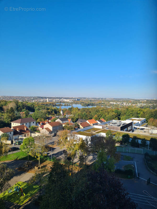 Appartement à GRIGNY