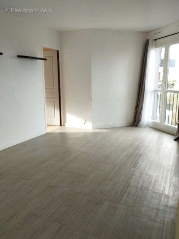 Appartement à GRIGNY