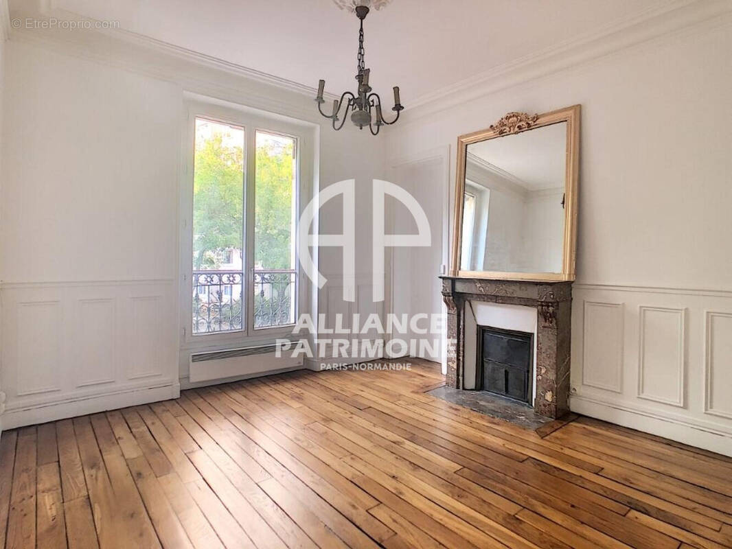 Magnifique 2 pèces avec ascenseur - Appartement à PARIS-14E