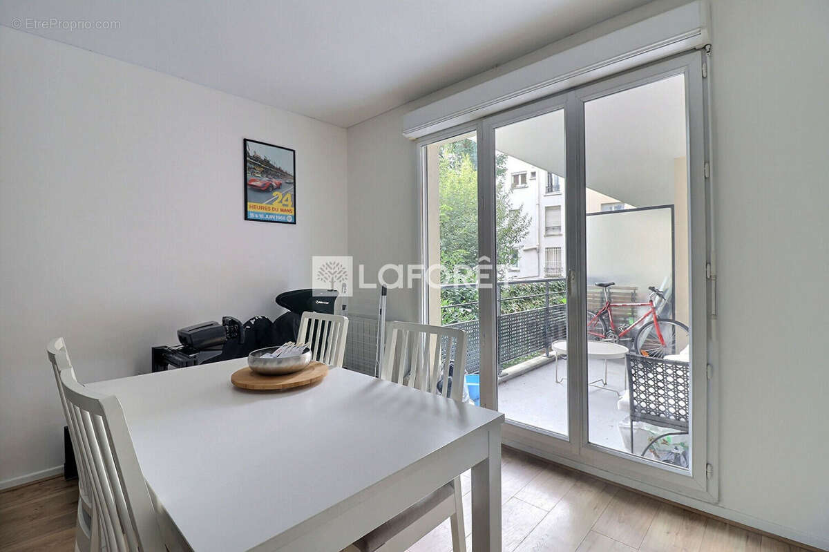 Appartement à SAINT-OUEN