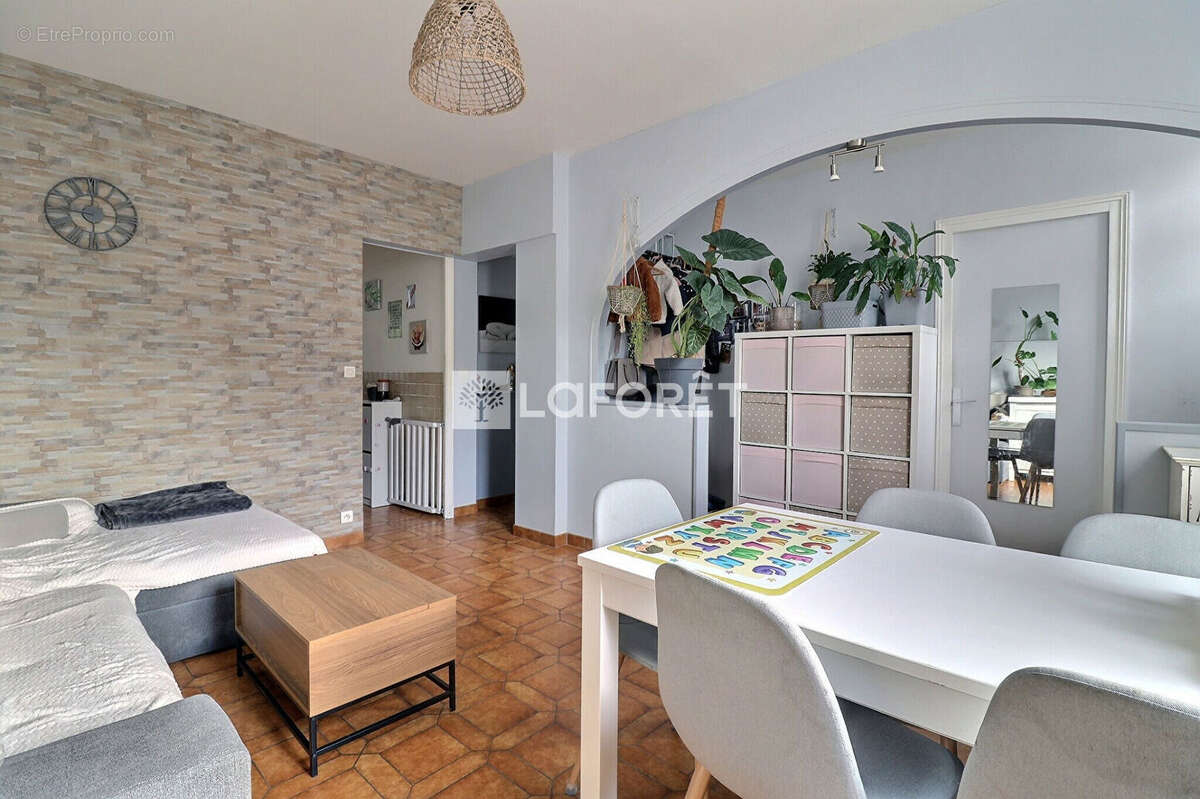 Appartement à SAINT-DENIS