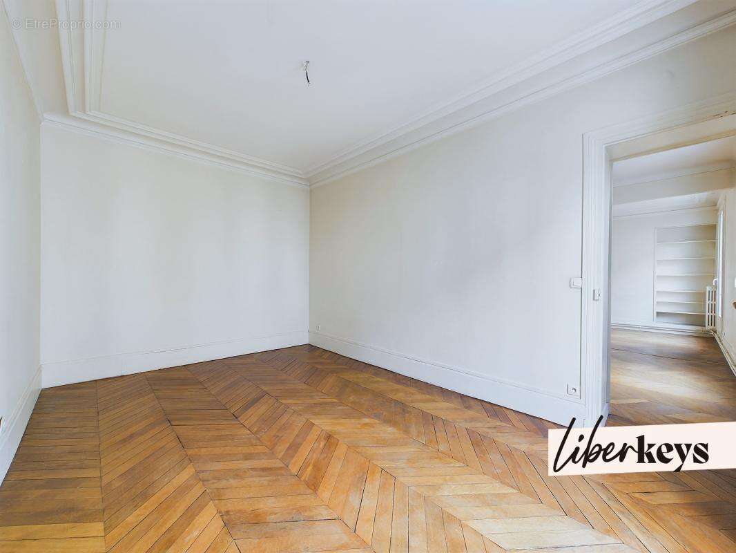 Appartement à ISSY-LES-MOULINEAUX