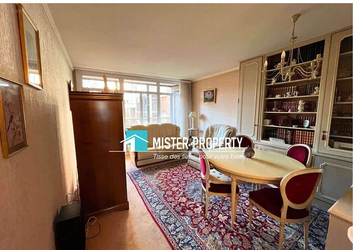 Appartement à MAISONS-LAFFITTE